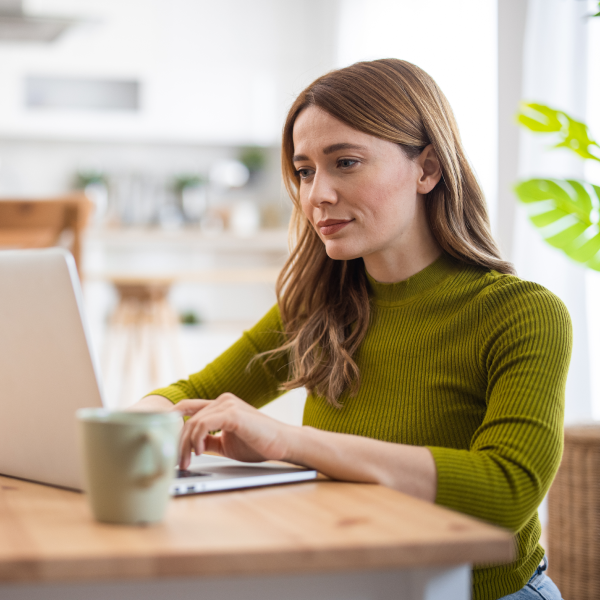 woman on laptop